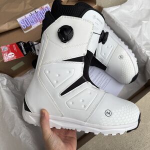 *BNWT* NIDECKER Women's Altai 2025 Snowboard Boots Size US 11 - White